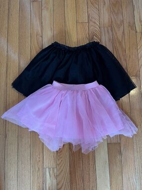 Old Navy Black & Pink Tulle Skirts - Girls